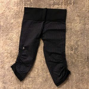 Lulu in the flow crop pants